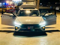 هیۆندای ئەلەنترا